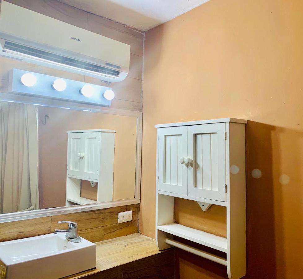 Dna Cancun Hotel Y Posada ภายนอก รูปภาพ
